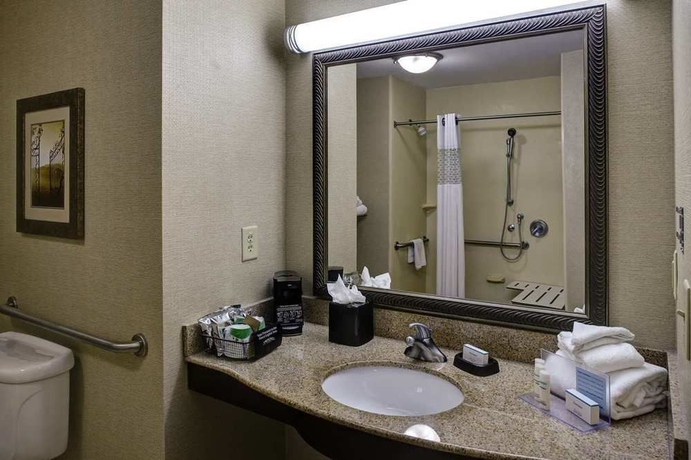 Imagen de la habitación del Hotel Hampton Inn and Suites Atlanta Airport West/camp Creek Pkwy. Foto 8