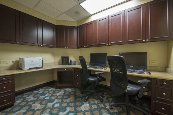 Imagen de los interiores del Hotel Hampton Inn and Suites Atlanta Airport West/camp Creek Pkwy. Foto 15