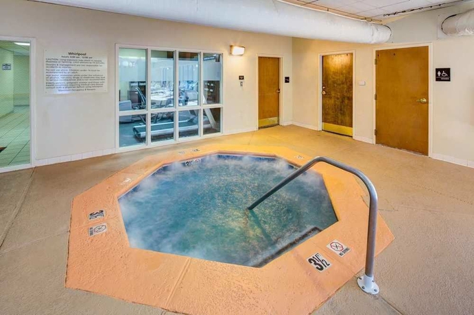 Imagen de la piscina del Hotel Hampton Inn and Suites Augusta West. Foto 11