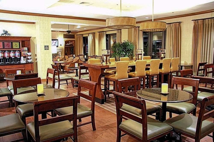 Imagen del bar/restaurante del Hotel Hampton Inn and Suites Austin - Downtown / Convention Center. Foto 1