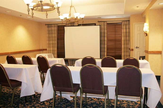 Imagen de los interiores del Hotel Hampton Inn and Suites Austin-airport. Foto 7