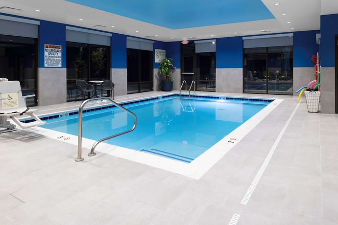 Imagen de la piscina del Hotel Hampton Inn and Suites Avon Indianapolis. Foto 19