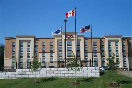 Imagen general del Hotel Hampton Inn and Suites Barrie. Foto 11