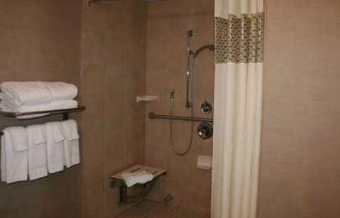 Imagen general del Hotel Hampton Inn and Suites Barrie. Foto 4