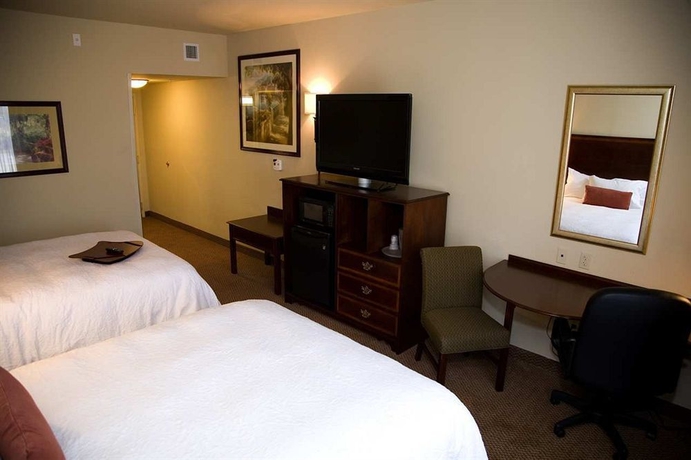 Imagen de la habitación del Hotel Hampton Inn and Suites Baton Rouge - I-10 East. Foto 4