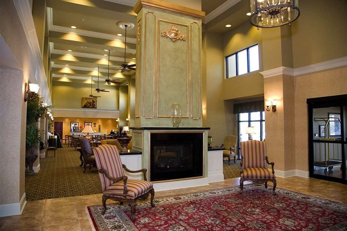 Imagen de los interiores del Hotel Hampton Inn and Suites Baton Rouge - I-10 East. Foto 11