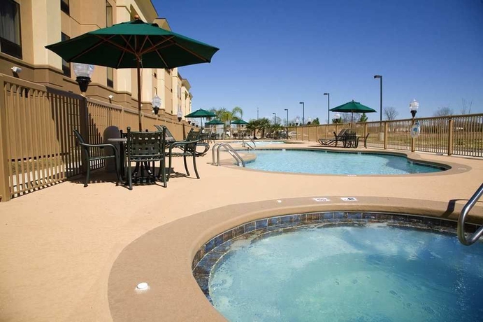 Imagen de los exteriores del Hotel Hampton Inn and Suites Baton Rouge - I-10 East. Foto 9