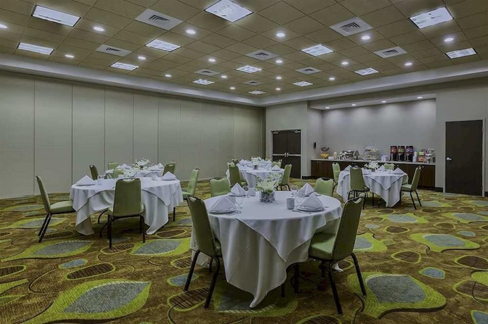 Imagen general del Hotel Hampton Inn and Suites Bend. Foto 8