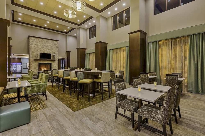 Imagen general del Hotel Hampton Inn and Suites Bend. Foto 15