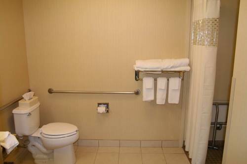Imagen de la habitación del Hotel Hampton Inn and Suites Berkshires-lenox. Foto 1