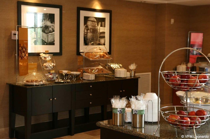 Imagen general del Hotel Hampton Inn and Suites Birmingham East Irondale. Foto 7