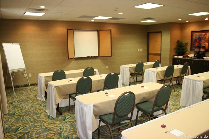 Imagen general del Hotel Hampton Inn and Suites Birmingham East Irondale. Foto 10