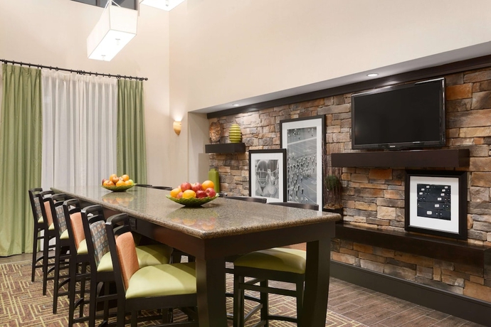 Imagen de los interiores del Hotel Hampton Inn and Suites Birmingham/280 East-eagle Point. Foto 18