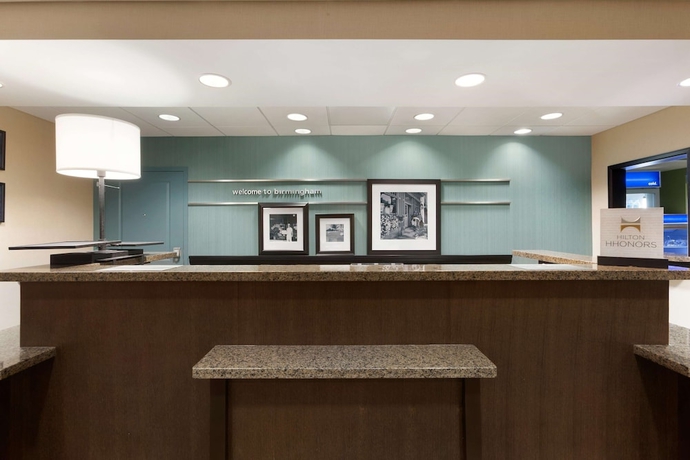 Imagen de los interiores del Hotel Hampton Inn and Suites Birmingham/280 East-eagle Point. Foto 19