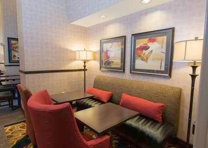 Imagen general del Hotel Hampton Inn and Suites Bismarck Northwest. Foto 3