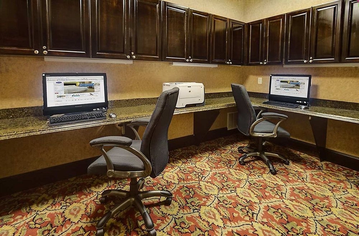 Imagen de los interiores del Hotel Hampton Inn and Suites Boerne. Foto 12