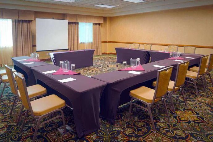 Imagen de los interiores del Hotel Hampton Inn and Suites Boise/spectrum. Foto 15