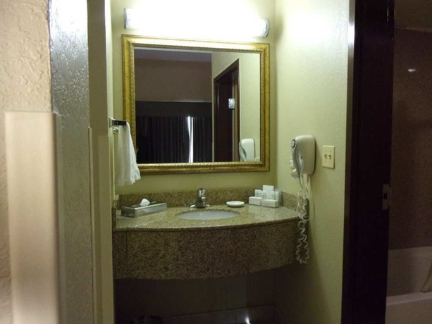 Imagen de la habitación del Hotel Hampton Inn and Suites Bolingbrook. Foto 2