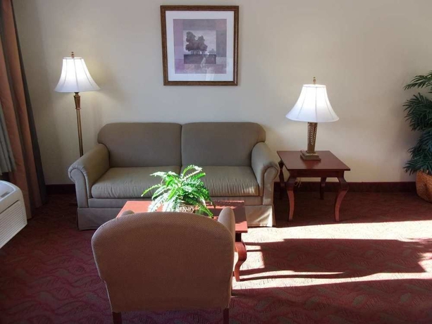Imagen de los interiores del Hotel Hampton Inn and Suites Bolingbrook. Foto 13