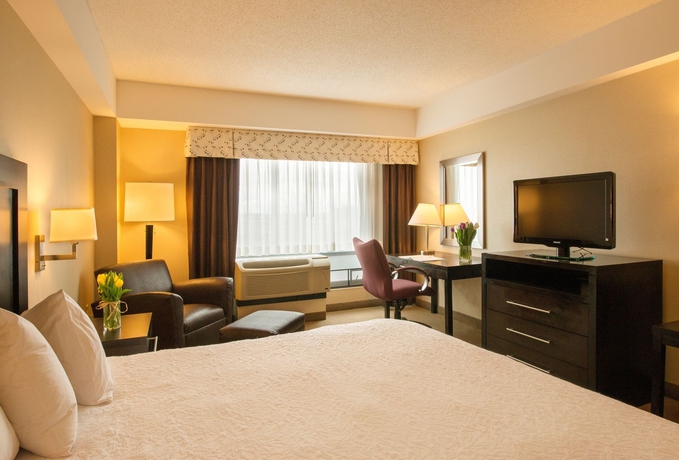 Imagen de la habitación del Hotel Hampton Inn and Suites Boston Crosstown Center. Foto 3