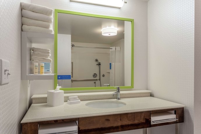 Imagen de la habitación del Hotel Hampton Inn and Suites Burlington, Burlington. Foto 17