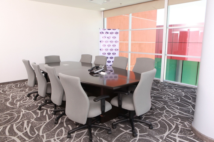 Imagen de los interiores del Hotel Hampton Inn and Suites By Hilton Aguascalientes Airport. Foto 12