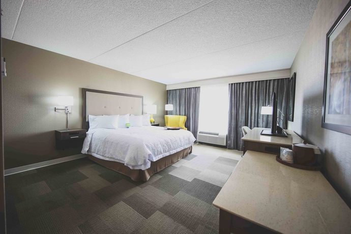 Imagen general del Hotel Hampton Inn and Suites By Hilton Bolton. Foto 1
