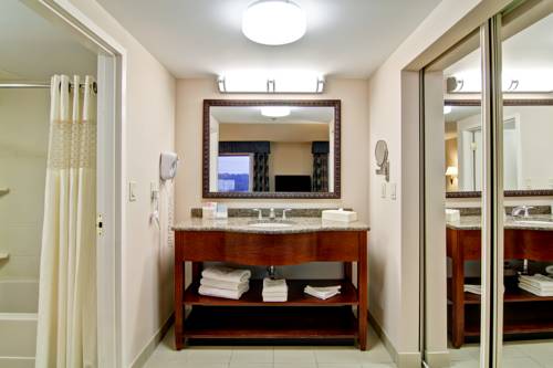 Imagen de la habitación del Hotel Hampton Inn and Suites By Hilton - Guelph. Foto 7