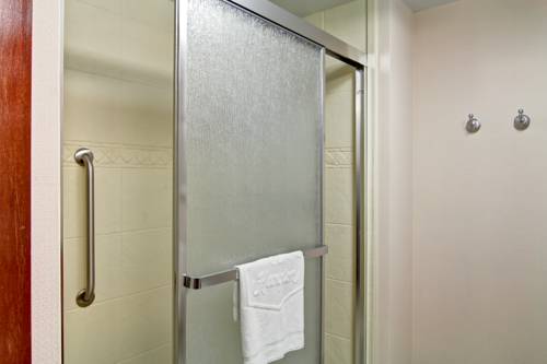 Imagen de la habitación del Hotel Hampton Inn and Suites By Hilton - Guelph. Foto 8