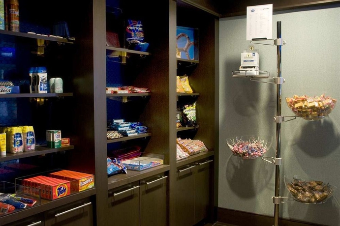 Imagen del bar/restaurante del Hotel Hampton Inn and Suites By Hilton Halifax - Dartmouth. Foto 3