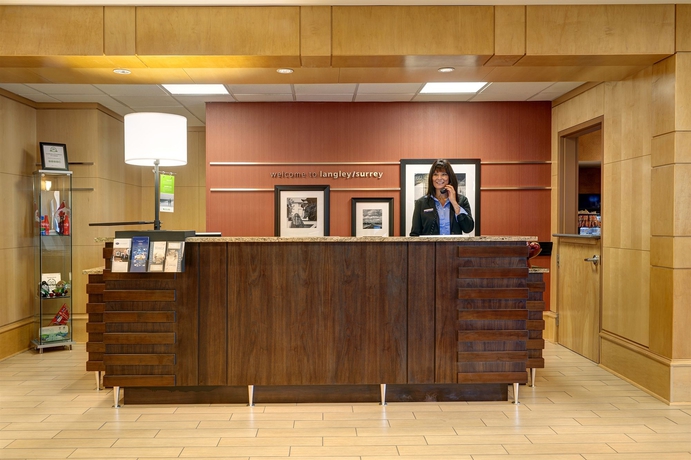 Imagen de los interiores del Hotel Hampton Inn and Suites By Hilton Langley-surrey. Foto 8