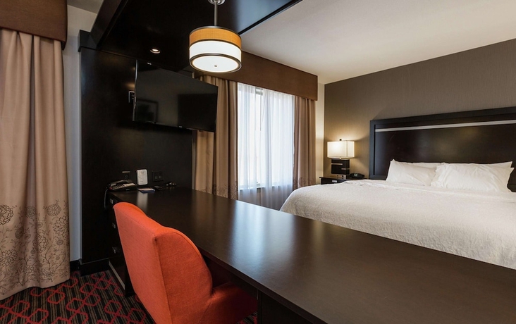 Imagen de la habitación del Hotel Hampton Inn and Suites By Hilton Lethbridge. Foto 4