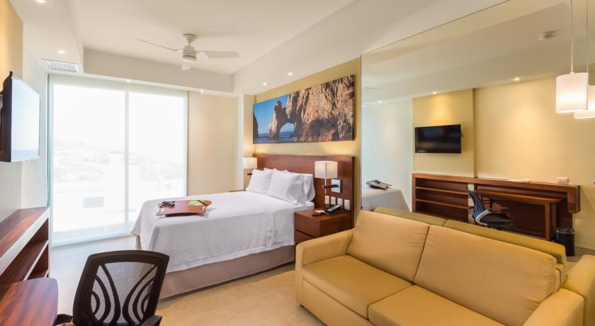 Imagen general del Hotel Hampton Inn and Suites By Hilton Los Cabos. Foto 4