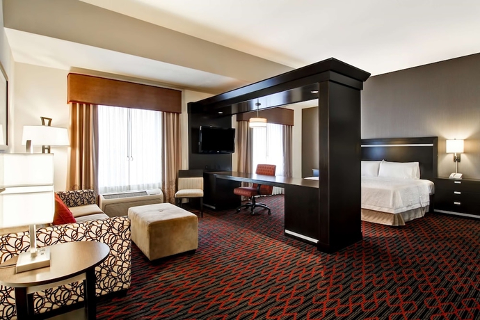 Imagen de la habitación del Hotel Hampton Inn and Suites By Hilton Red Deer. Foto 4
