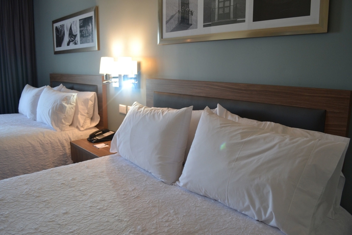 Imagen de la habitación del Hotel Hampton Inn and Suites By Hilton Salamanca Bajio. Foto 6