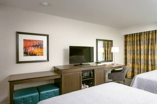 Imagen de la habitación del Hotel Hampton Inn and Suites By Hilton Seattle/northgate. Foto 4