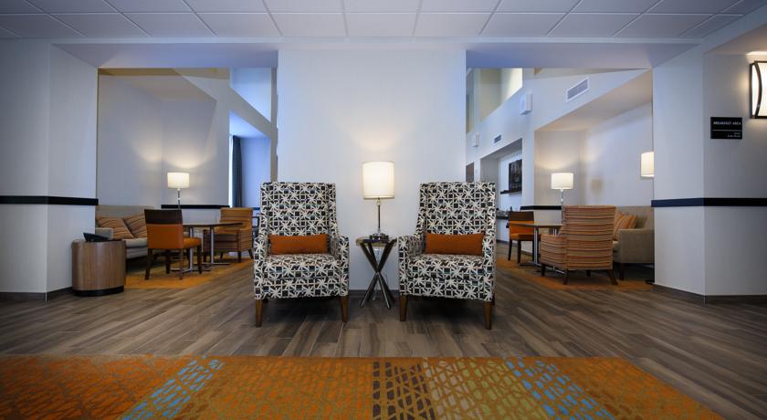 Imagen general del Hotel Hampton Inn and Suites By Hilton Truro. Foto 2