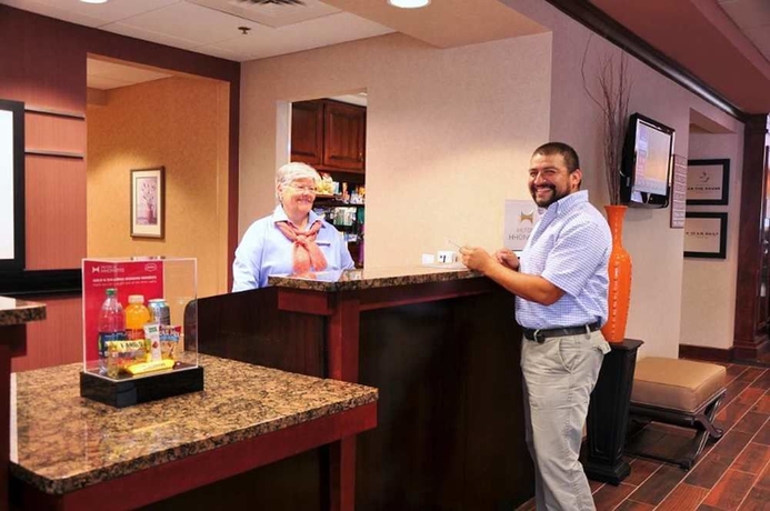 Imagen de los interiores del Hotel Hampton Inn and Suites By Hilton West Little Rock. Foto 10