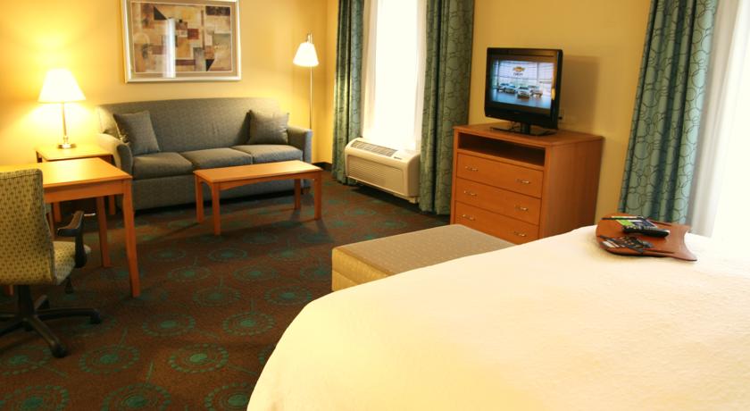 Imagen general del Hotel Hampton Inn and Suites Canton. Foto 6