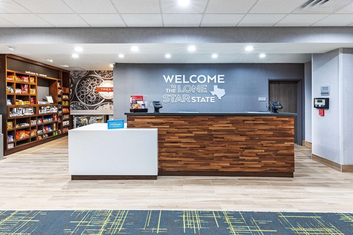 Imagen de los interiores del Hotel Hampton Inn and Suites Canyon. Foto 18