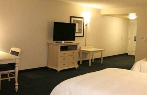 Imagen de la habitación del Hotel Hampton Inn and Suites Cape Cod-west Yarmouth. Foto 8