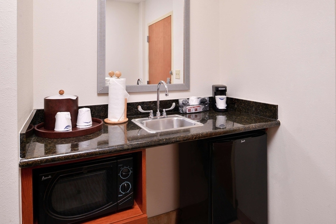 Imagen de la habitación del Hotel Hampton Inn and Suites - Cape Coral/fort Myers Area, Fl. Foto 11