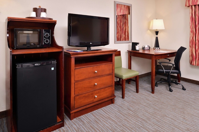 Imagen de la habitación del Hotel Hampton Inn and Suites - Cape Coral/fort Myers Area, Fl. Foto 12