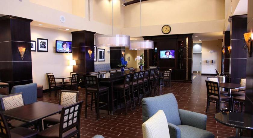Imagen general del Hotel Hampton Inn and Suites Carlsbad. Foto 4