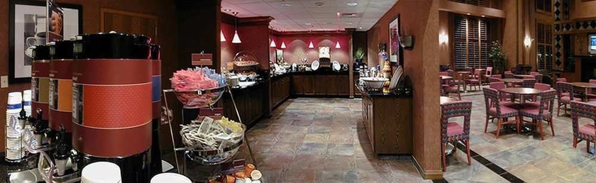 Imagen del bar/restaurante del Hotel Hampton Inn and Suites Carson City. Foto 5