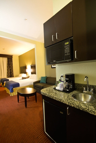 Imagen de la habitación del Hotel Hampton Inn and Suites Cathedral City. Foto 6