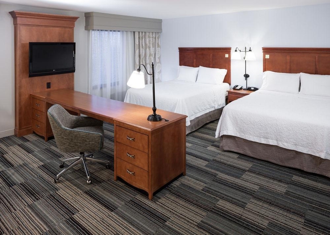 Imagen general del Hotel Hampton Inn and Suites Cedar Rapids - North. Foto 14