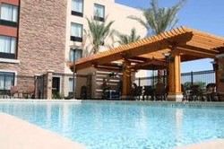 Imagen de la piscina del Hotel Hampton Inn and Suites Chandler/Fashion Center. Foto 3