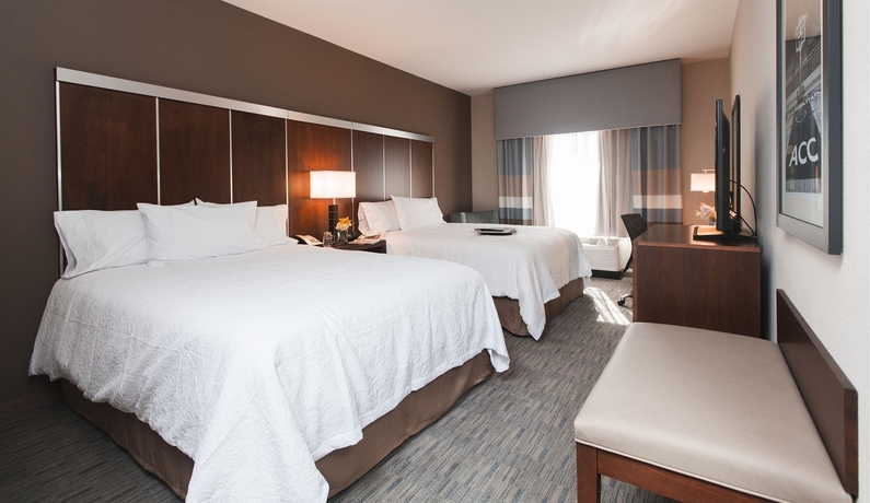 Imagen de la habitación del Hotel Hampton Inn and Suites Chapel Hill-carrboro/downtown. Foto 4