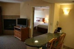 Imagen de la habitación del Hotel Hampton Inn and Suites Chapel Hill/durham, Area. Foto 7